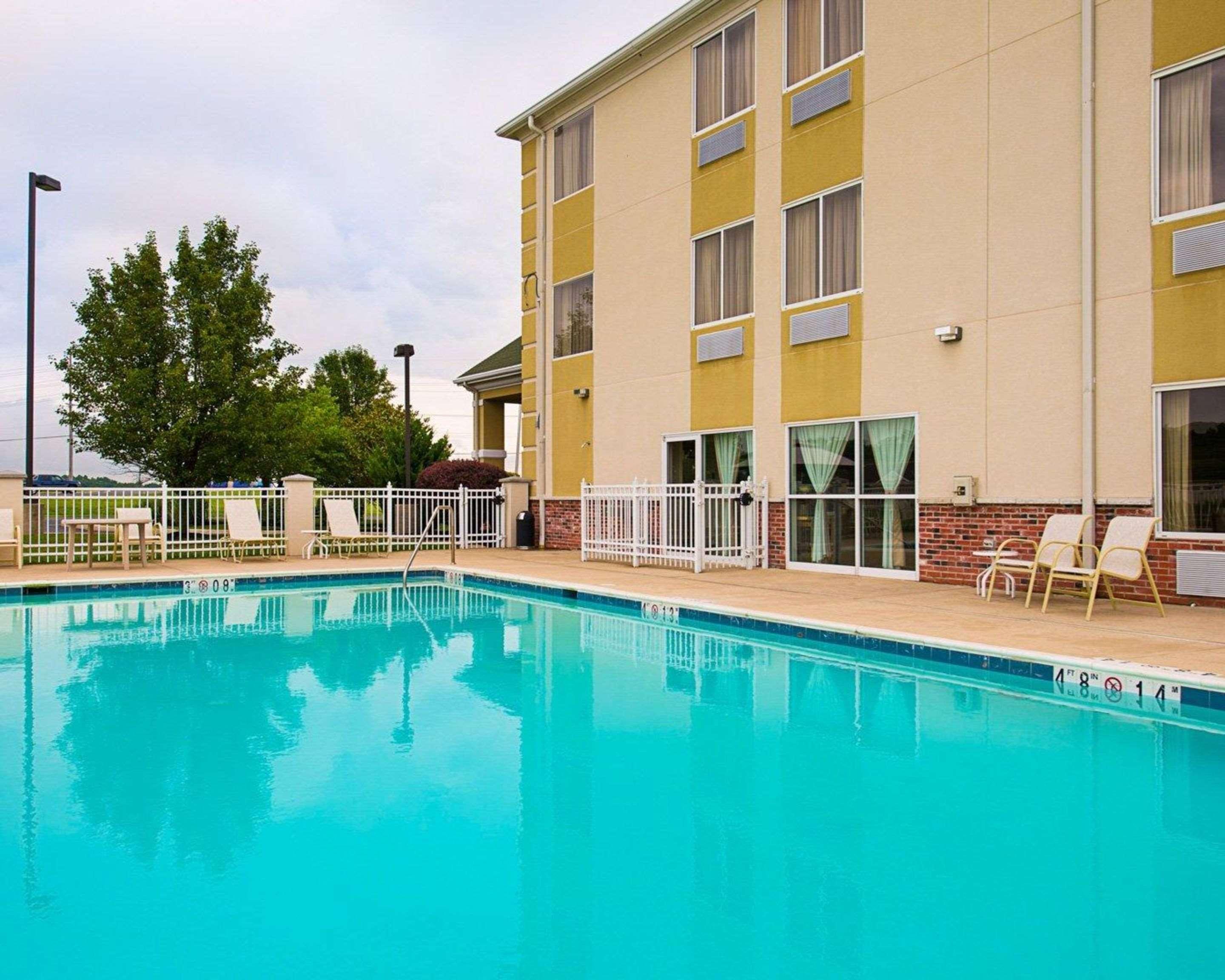 Quality Inn Spring Mills - Martinsburg North Ngoại thất bức ảnh